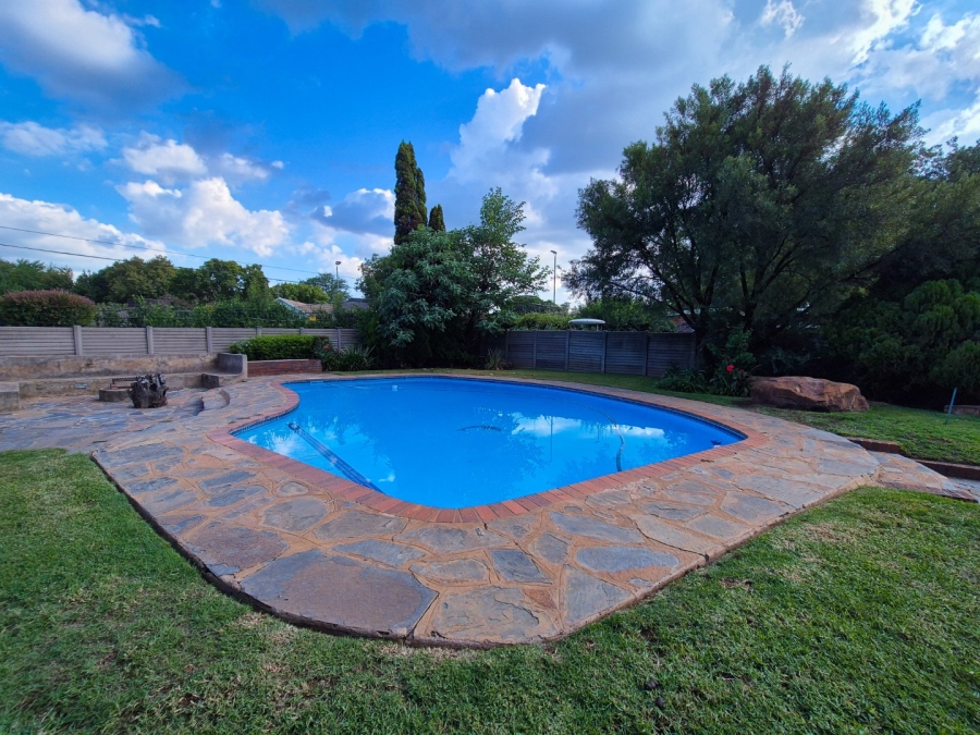 4 Bedroom Property for Sale in Vaalpark Free State